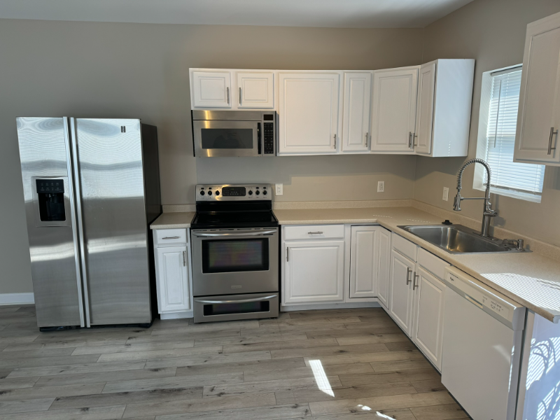 351 Chicago Rd #9 - Photo 2 of 15