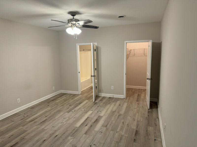 351 Chicago Rd #9 - Photo 5 of 15
