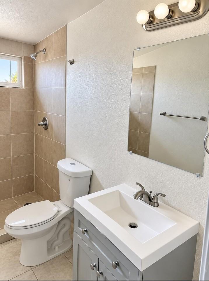 2542 Sea View Dr #4 - Photo 7 of 7