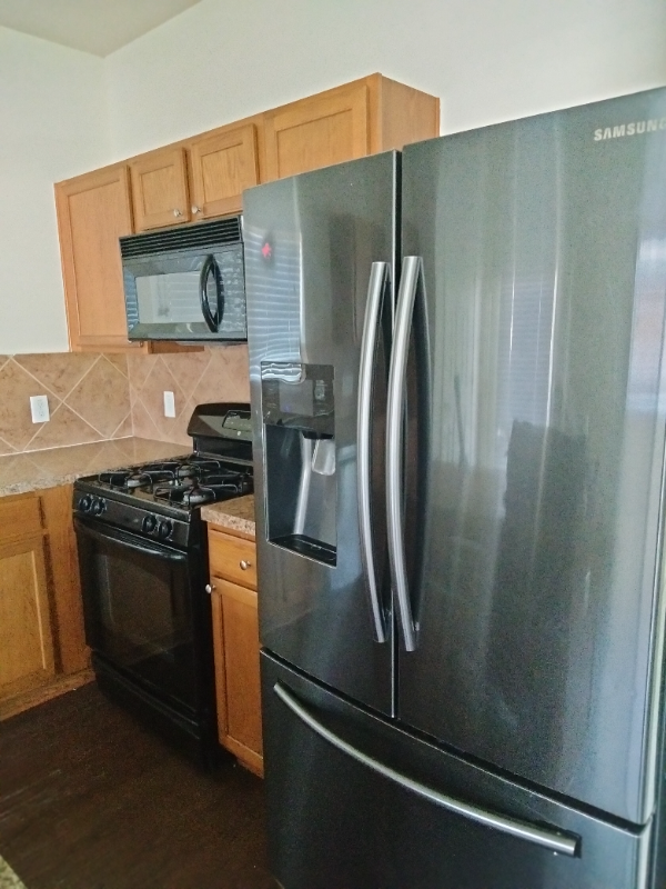 20706 Settlers Lake Cir N - Photo 5 of 24