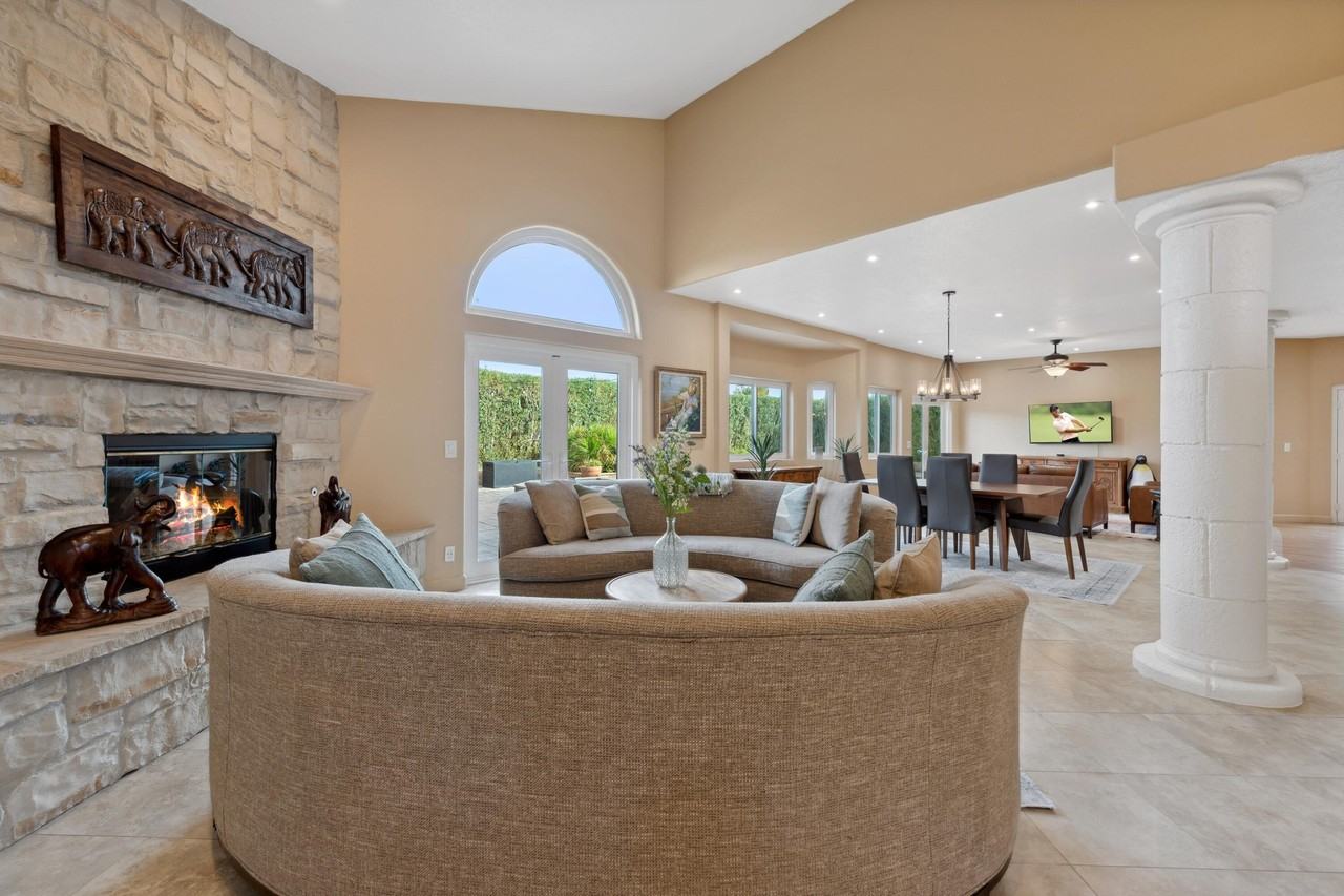 78880 Aurora Way - Photo 7 of 47