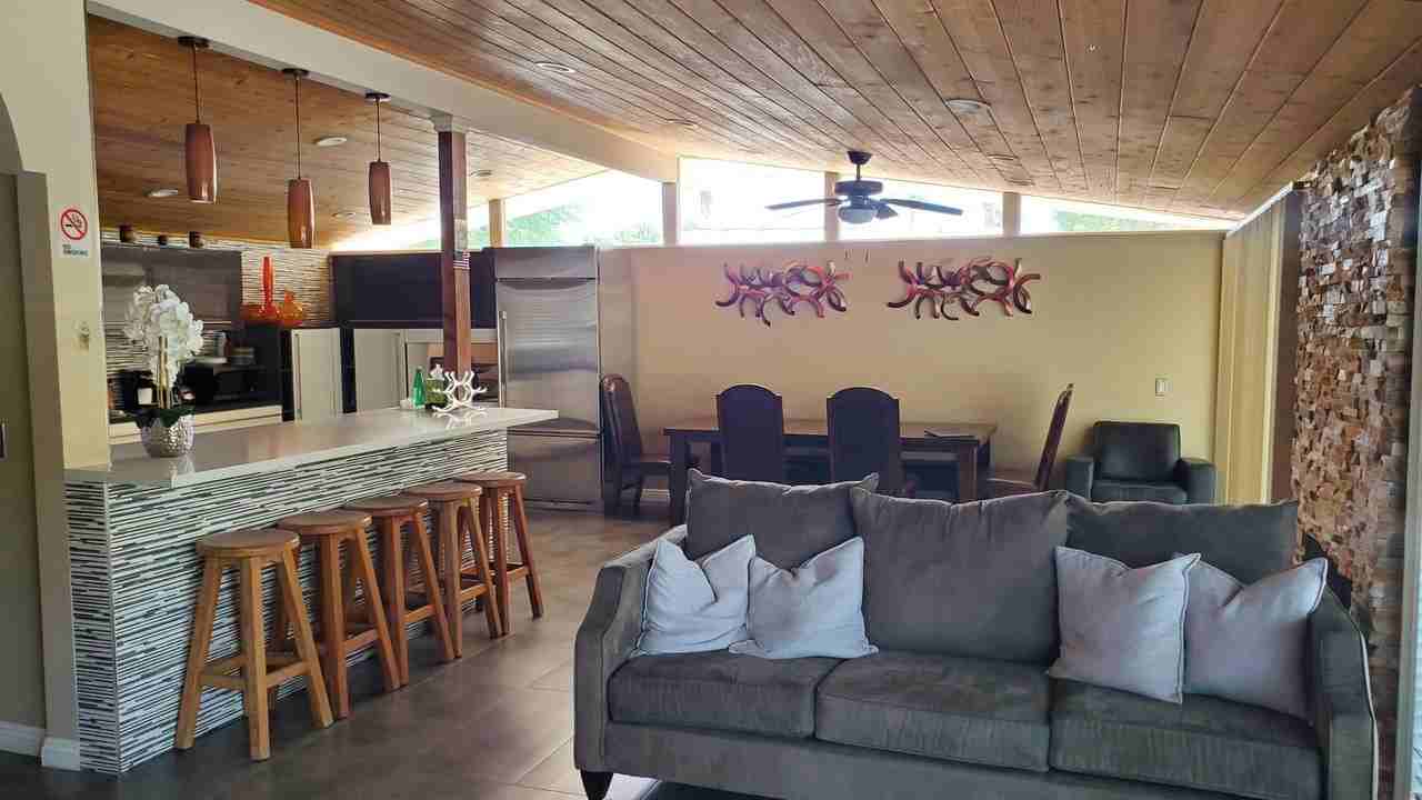 71567 Mirage Rd - Photo 3 of 16