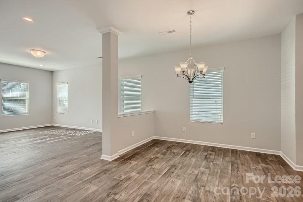 170 Fairfield Dr - Photo 5 of 28