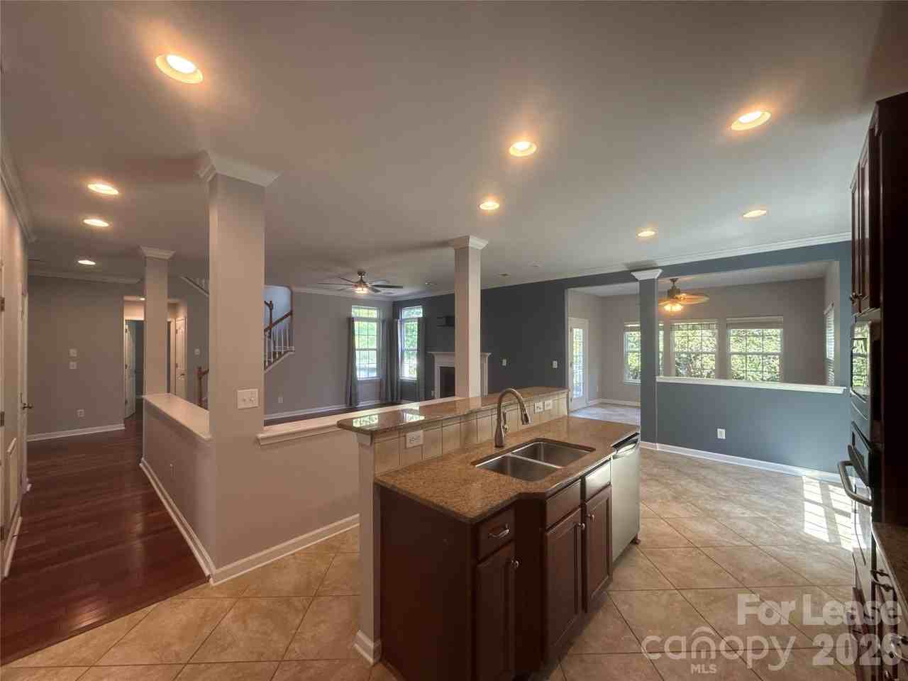 2413 Merryvale Way - Photo 6 of 21
