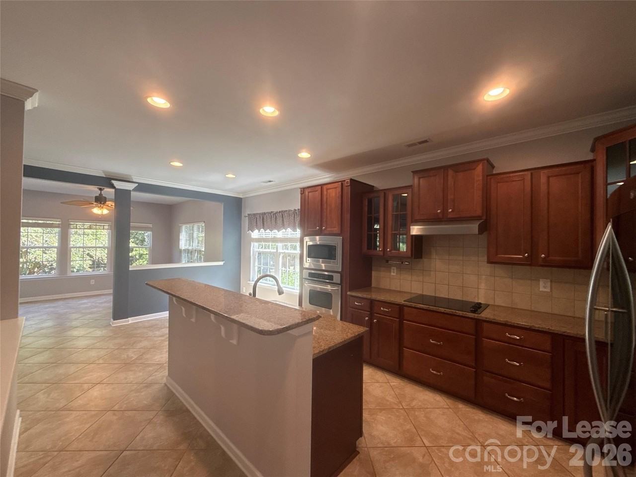 2413 Merryvale Way - Photo 7 of 21