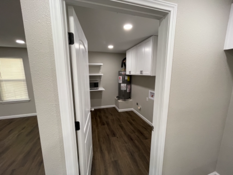 1632 Best Blvd - Photo 6 of 28