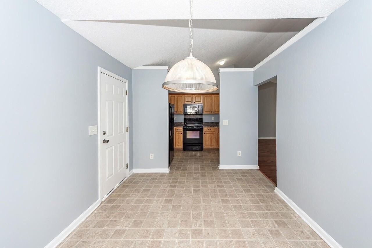 248 Trickle Dr - Photo 7 of 22