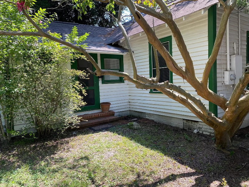 508 W Cameron Ave - Photo 2 of 10