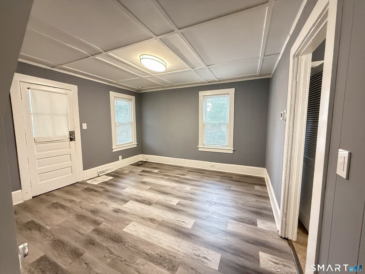 12 Sniffen St - Photo 5 of 19