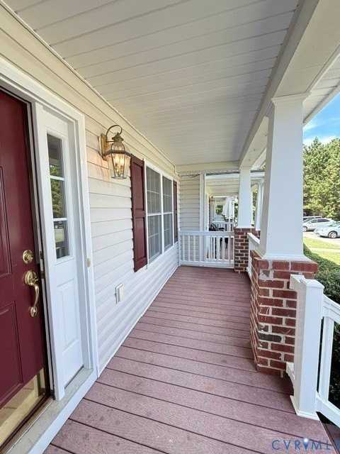 2103 Cornwall Ct - Photo 3 of 21