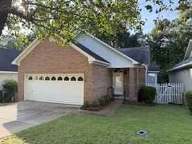 118 Woodcreek Dr - Photo 1 of 1