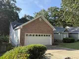 118 Woodcreek Dr - Photo 3 of 45