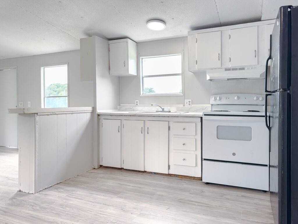 1099 Norton Bridge Rd #22 - Photo 4 of 8