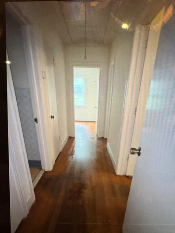 917 Greenwood Rd - Photo 5 of 8