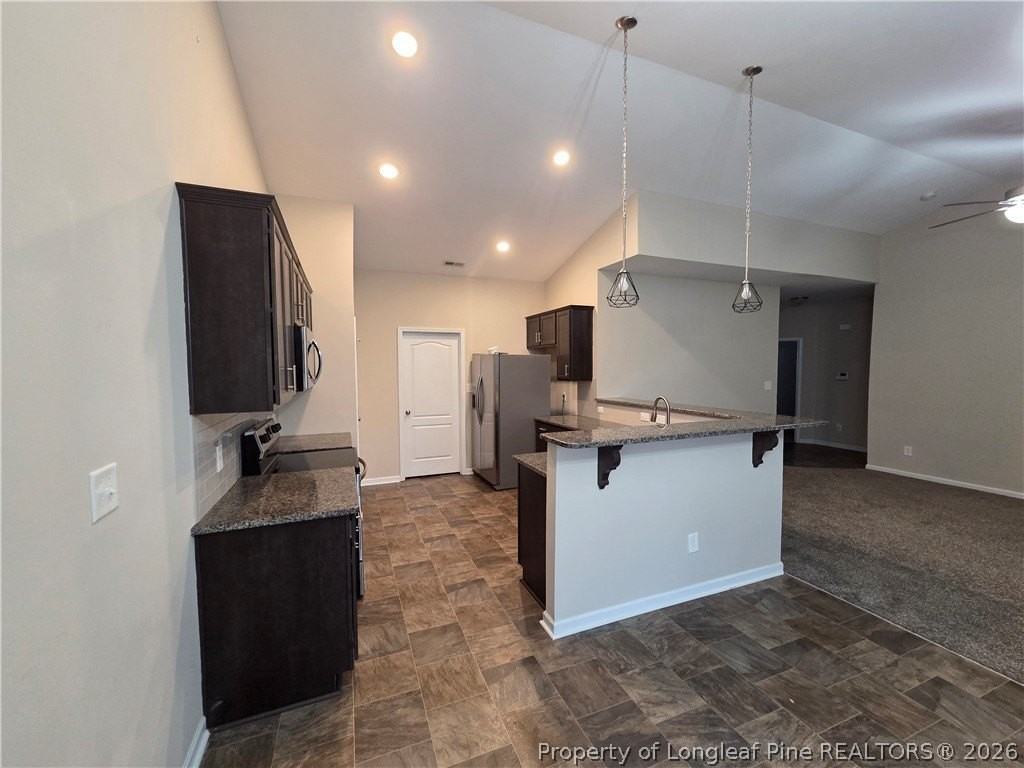 2044 Stonewash Dr - Photo 7 of 37
