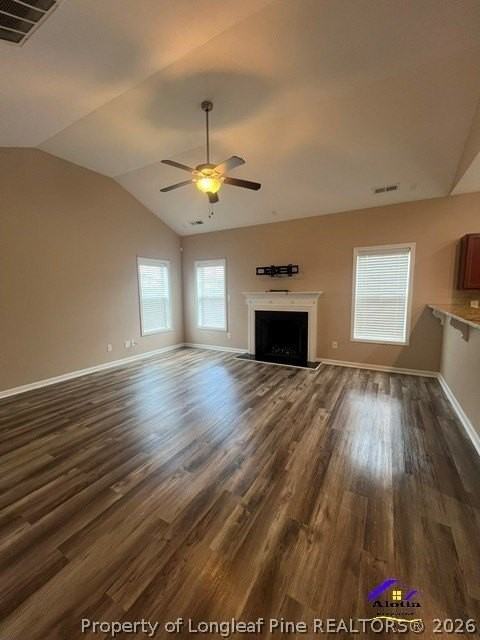 681 Broad Dr - Photo 4 of 25