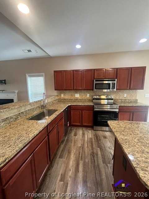 681 Broad Dr - Photo 6 of 25