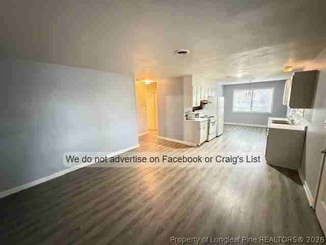 1021 W Rowan St #G - Photo 2 of 8