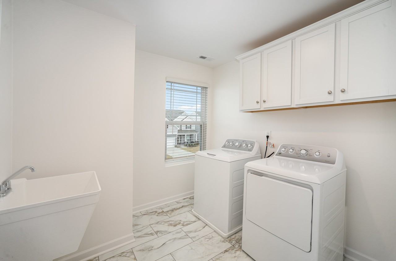 8597 Acadia Pkwy - Photo 6 of 32