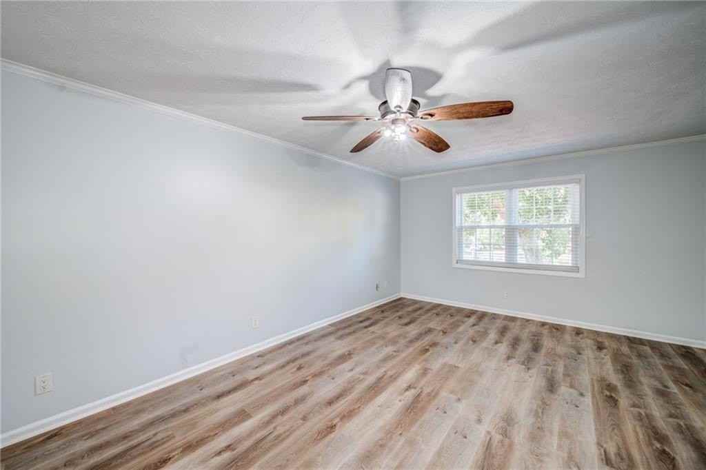 280 Winding River Dr #B - Photo 7 of 42