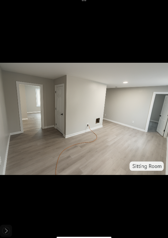431 W Raleigh Blvd - Photo 4 of 11
