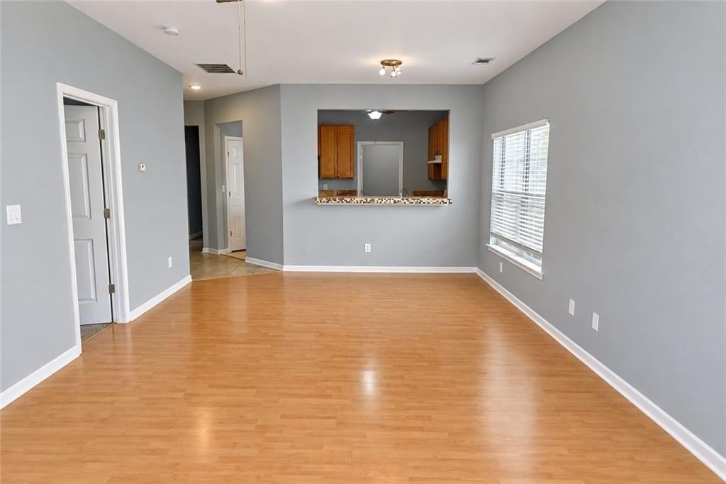 1563 Rachels Rdg Nw - Photo 4 of 27