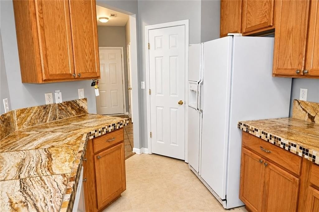 1563 Rachels Rdg Nw - Photo 6 of 27