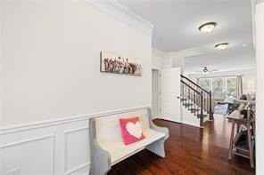 496 Spring View Dr - Photo 5 of 47