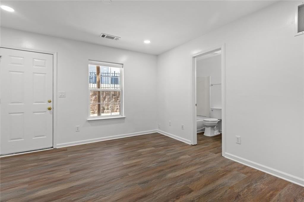 2122 Meadow Peak Rd - Photo 7 of 35
