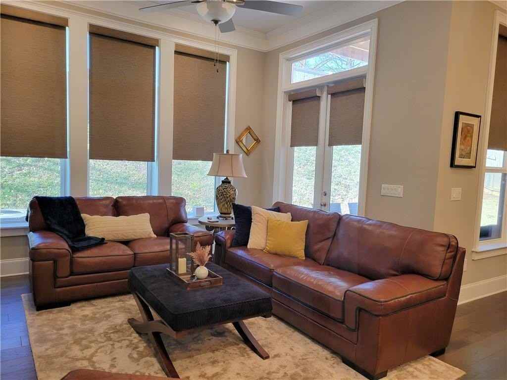 110 Village Green Ave - Photo 2 of 23