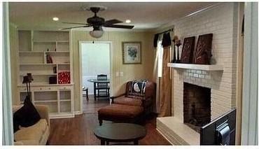 1493 Chateau Dr - Photo 3 of 5
