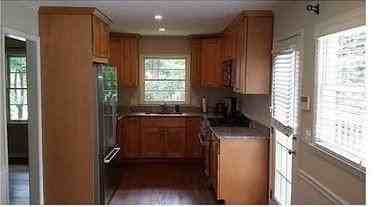 1493 Chateau Dr - Photo 4 of 5