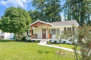 914 Bank St Se - Photo 1 of 1