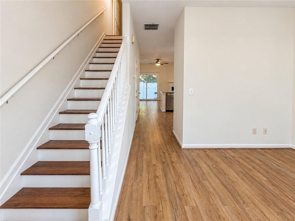 1503 Cove Creek Cir - Photo 2 of 19