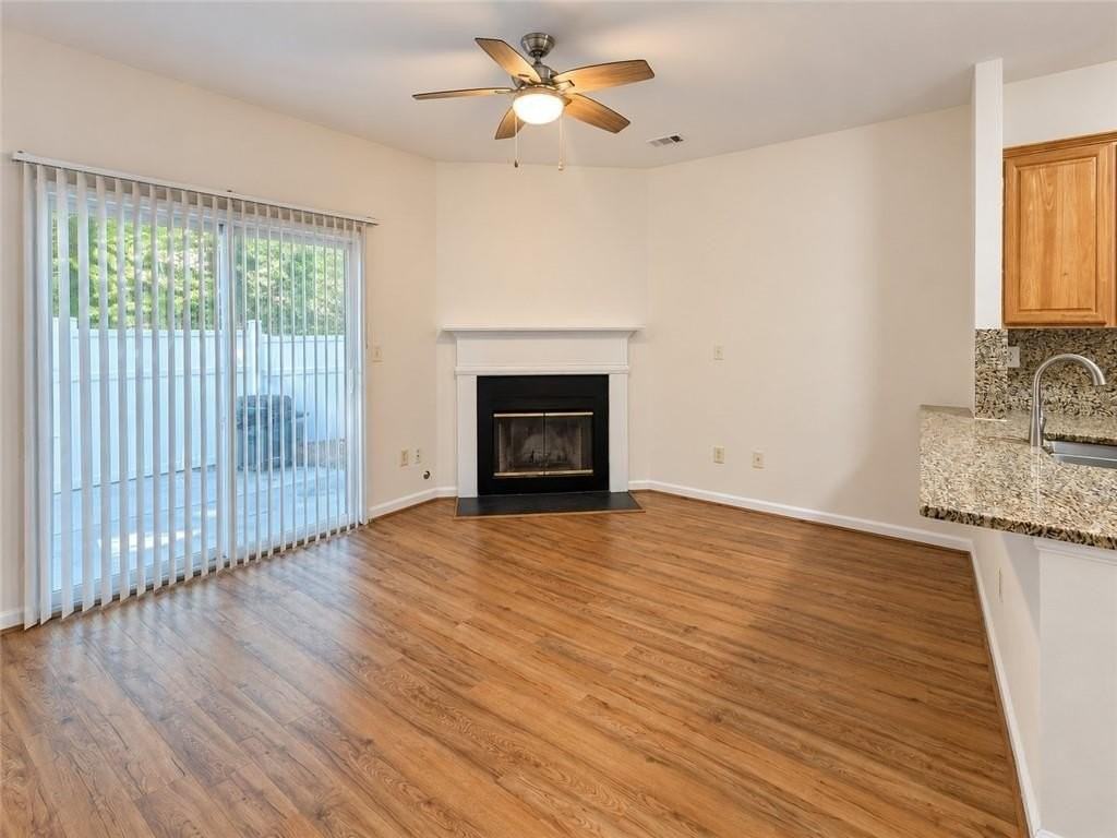 1503 Cove Creek Cir - Photo 6 of 19