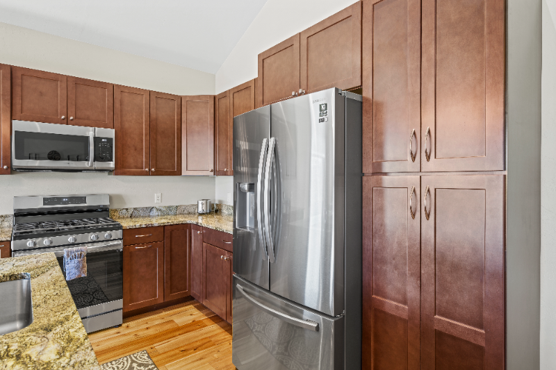 498 Badger Trail Dr - Photo 4 of 18