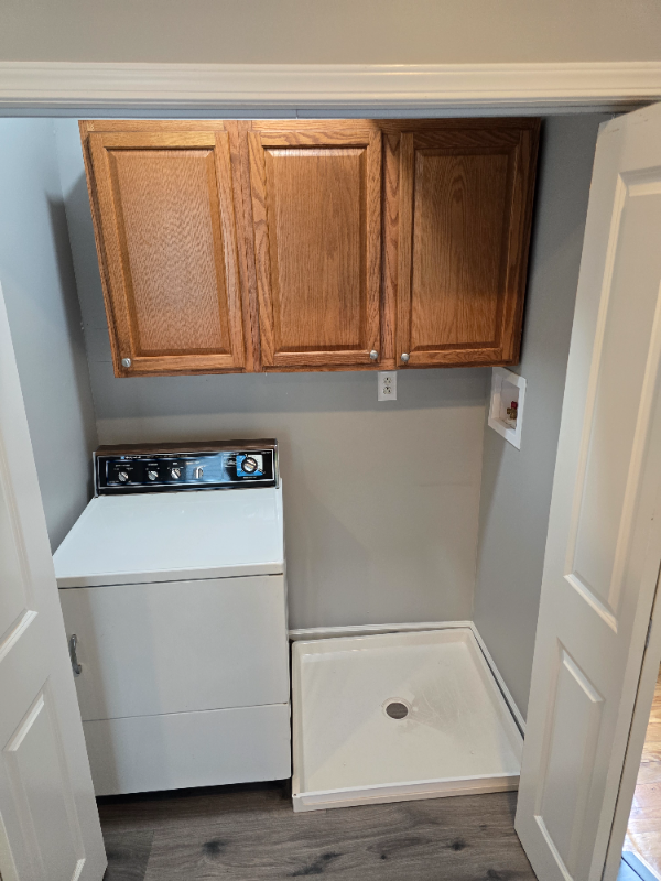 523 Logan Ave - Photo 7 of 20