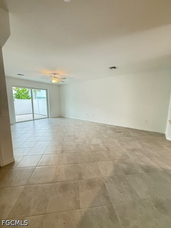 14828 Bluewater Rd - Photo 5 of 43