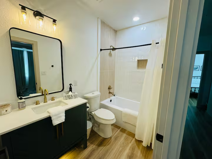 311 Church St - Photo 5 of 12