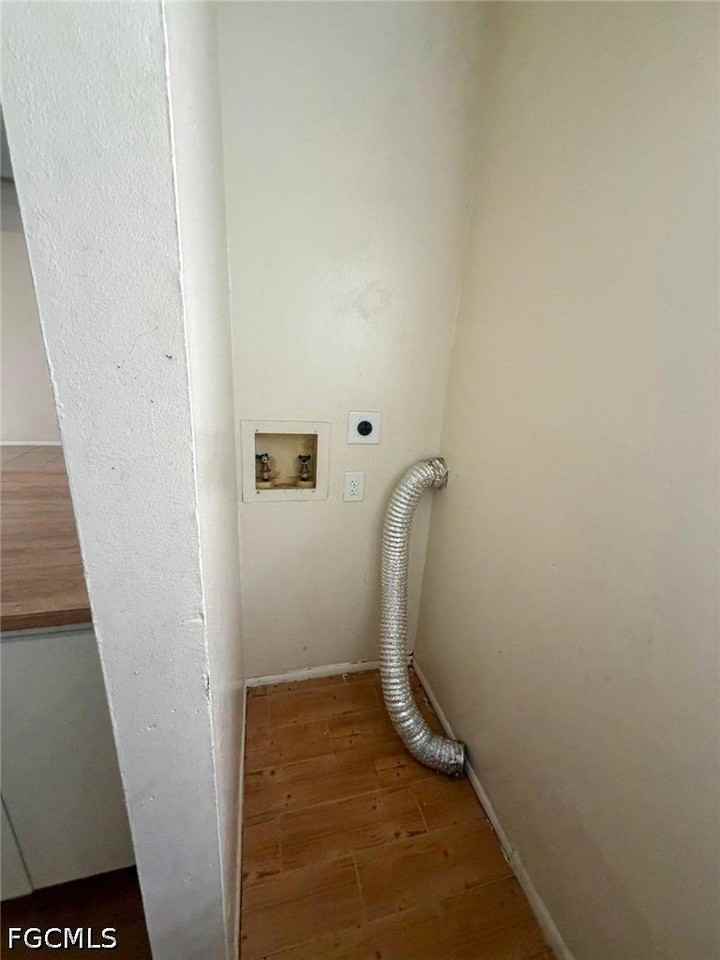 903 Se 13th Ter #A - Photo 7 of 15