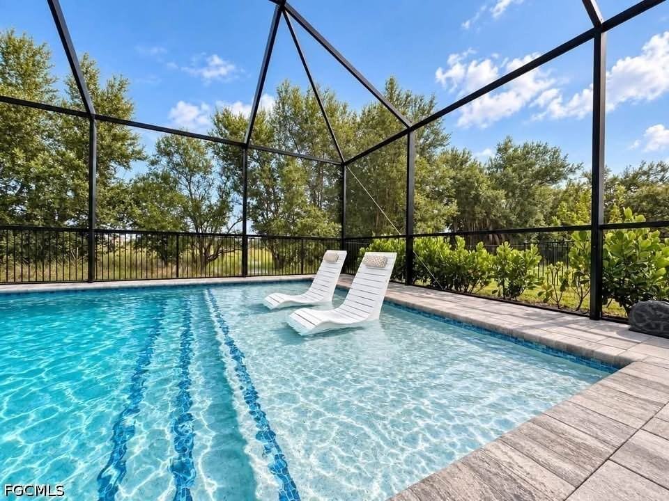 11035 Hanging Vine Dr - Photo 4 of 41