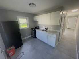 128 Mann Ave #RIGHT - Photo 1 of 1
