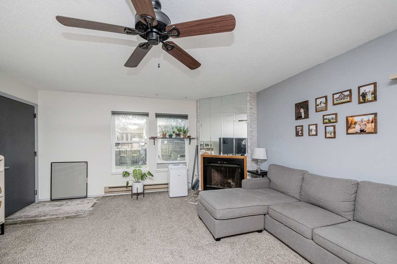3615 N Wolf Creek Dr - Photo 4 of 17