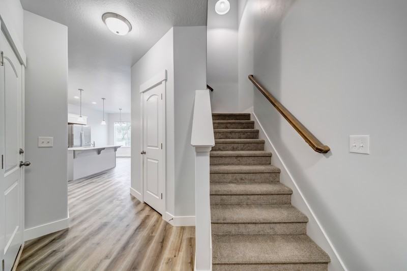 16422 S Bull Spring Ln - Photo 3 of 23