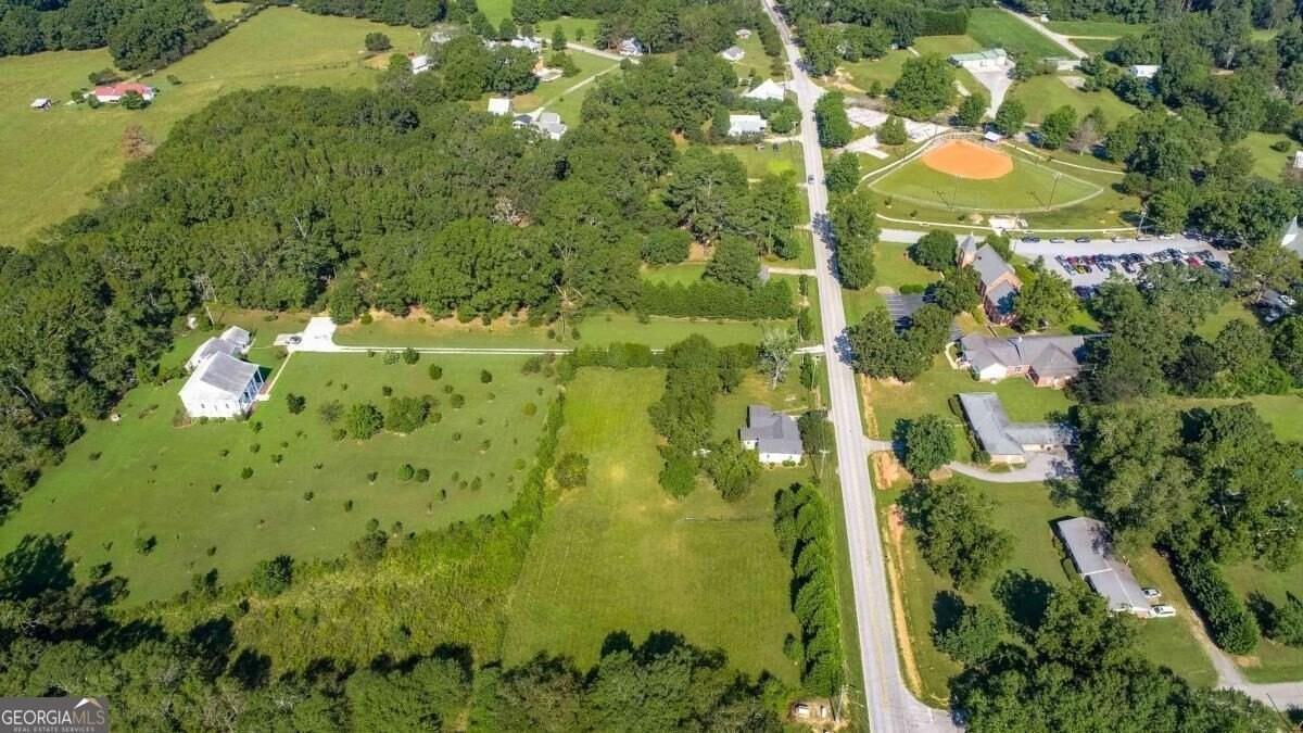 5740 Bostwick Hwy - Photo 2 of 26
