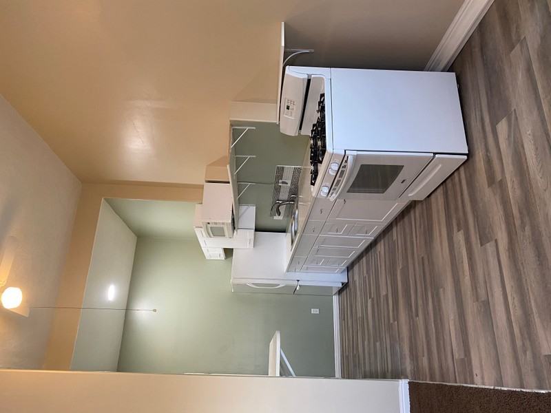 113 N Valley View Dr - Photo 7 of 16