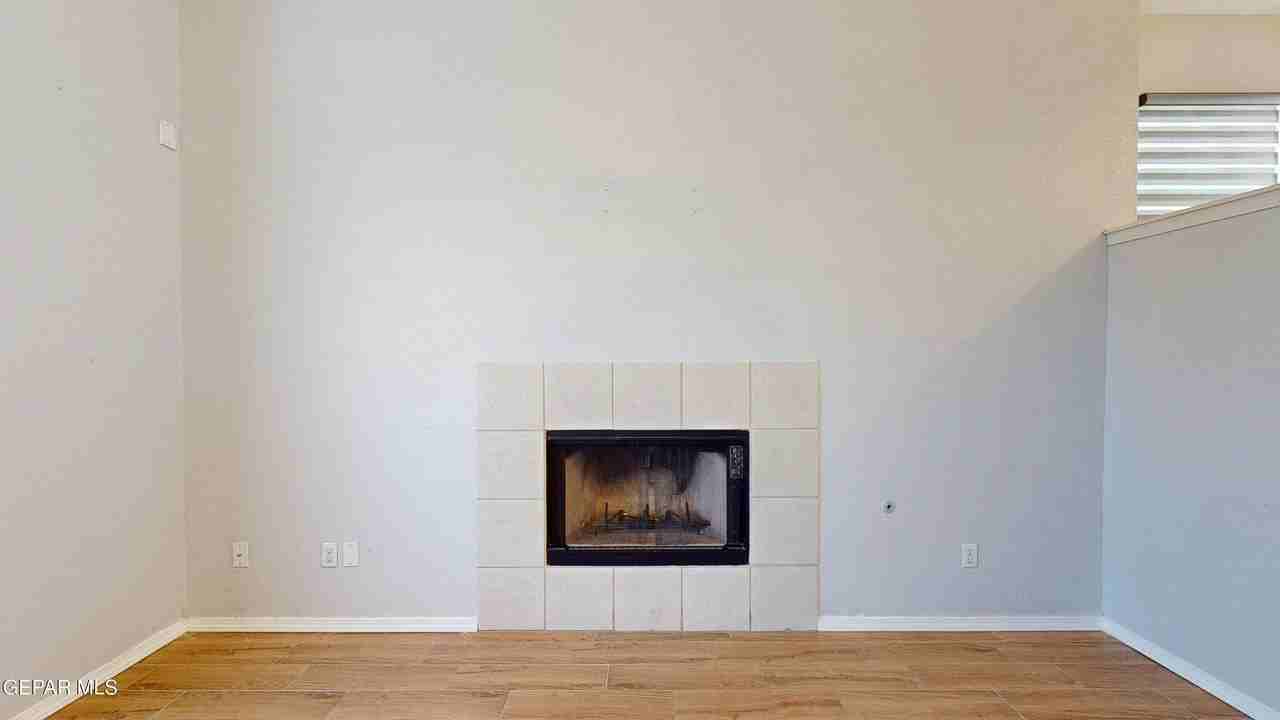 7580 Plaza Taurina Dr - Photo 4 of 42