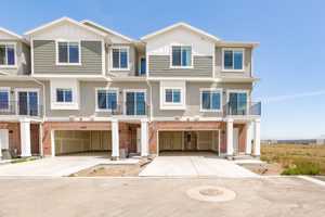 featured image of 4198 W Gooseneck Ct