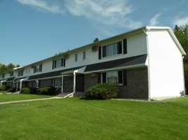 featured image of 799 Hillside Ter