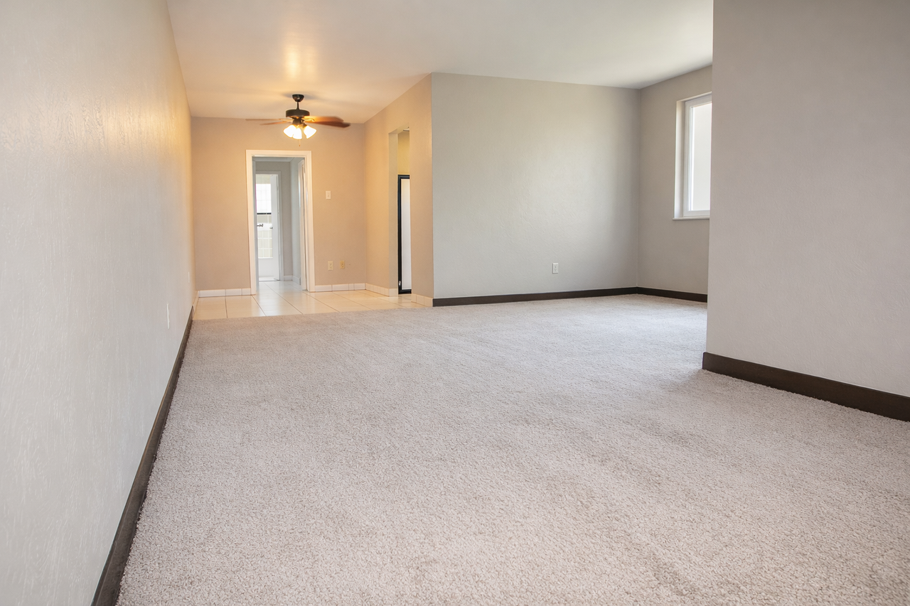 WINCHESTER APARTMENTS -- 016 - Photo 2 of 11
